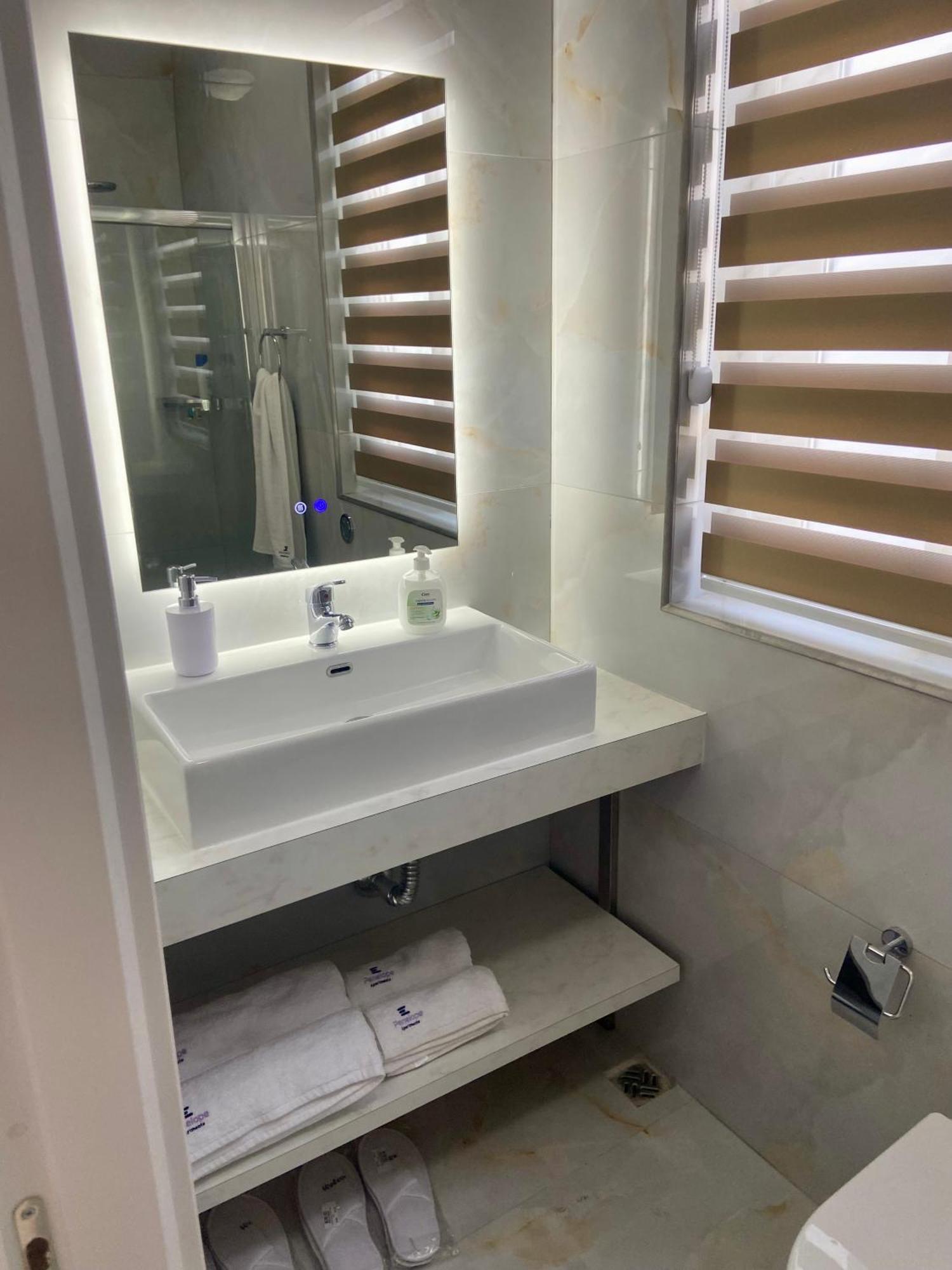 Apartment Penelope 15 *