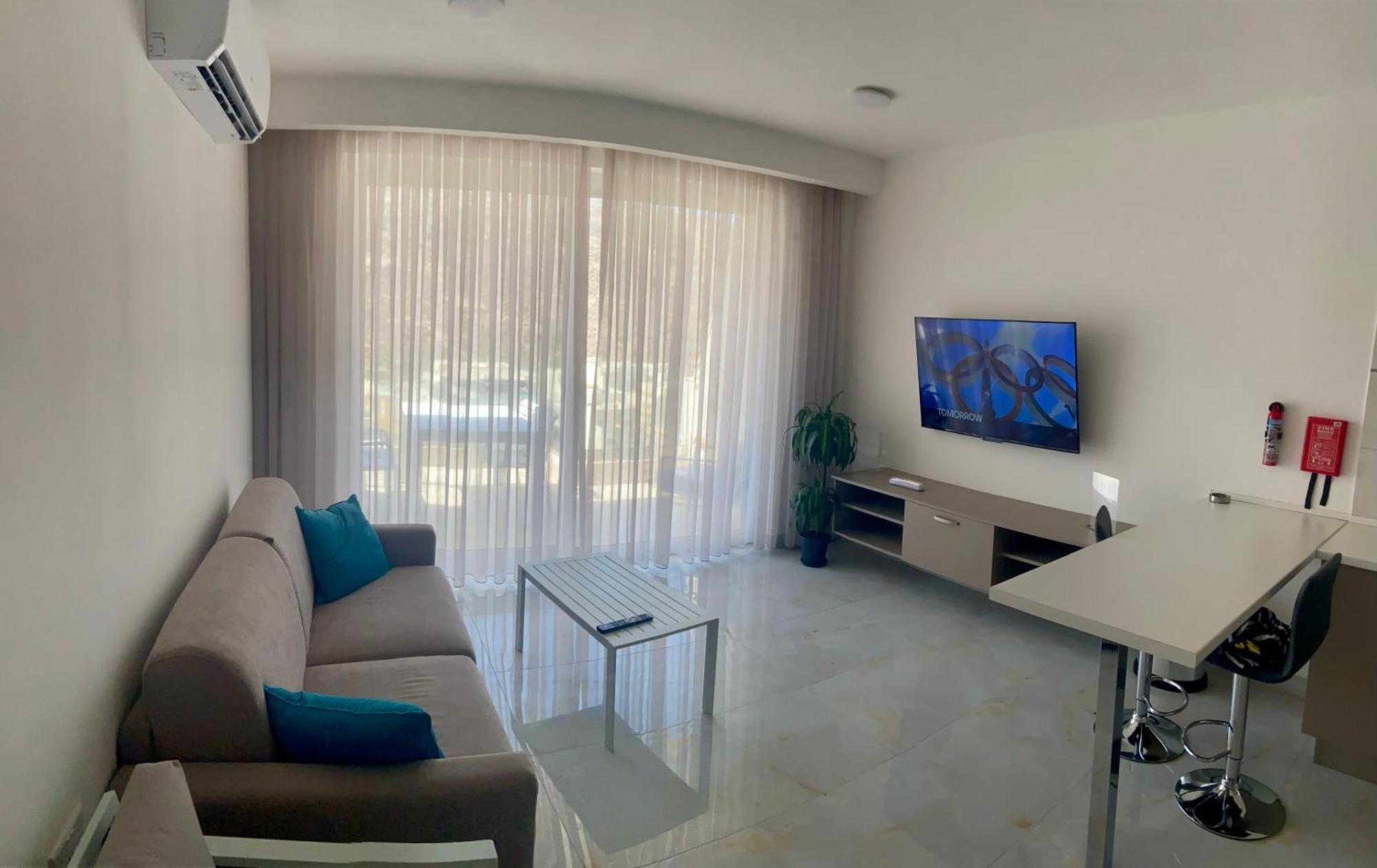 Penelope 15 Apartment Xlendi